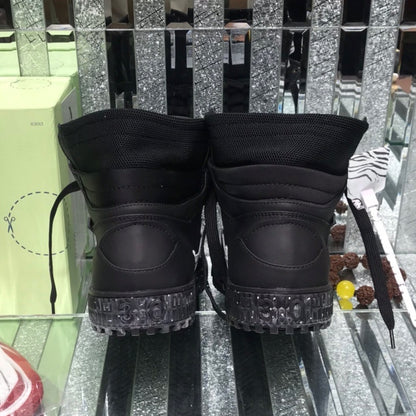 OFF-Whlte Arrow Logo Leather Sneakers #34